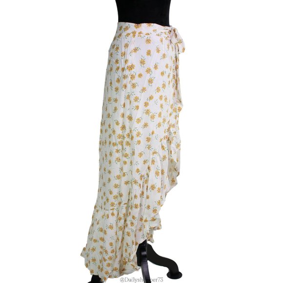 Lost + Wander Women's "Amelia" Ruffle Hem High-Low Floral Midi Skirt - Picture 2 of 5